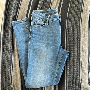 Old Navy Rockstar Skinny Jeans